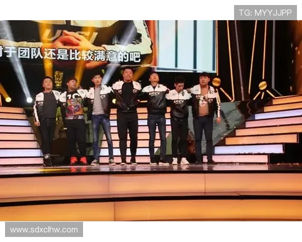 《电竞赛事逐浪潮新篇章 战队激战背后的幕后故事与未来趋势》