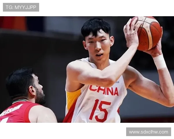 周琦重返巅峰带领中国男篮再创辉煌引发球迷热烈讨论