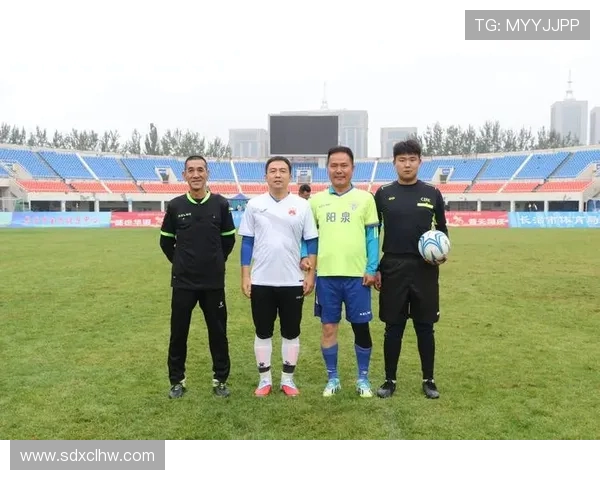 吕迪格:从德甲新星到国际舞台的坚韧之路与足球梦想